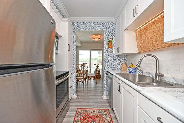 2802 Dry Ridge Court, Villa Hills, KY 41017