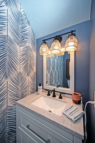 2802 Dry Ridge Court, Villa Hills, KY 41017