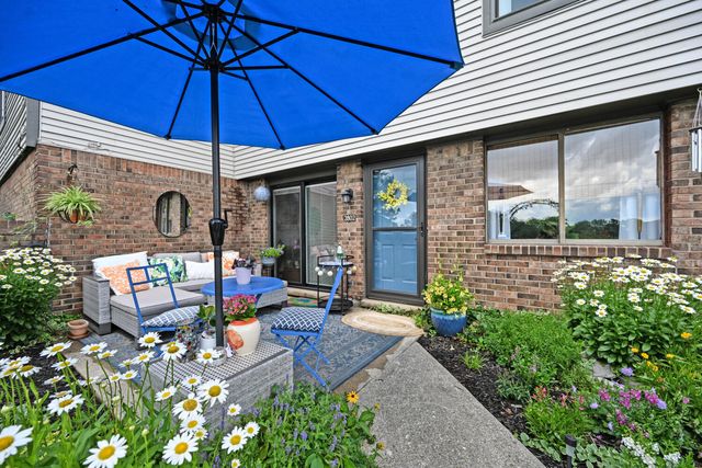 2802 Dry Ridge Court, Villa Hills, KY 41017