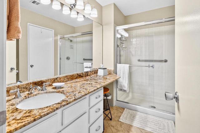 76532 Hollyhock Drive, Palm Desert, CA 92211