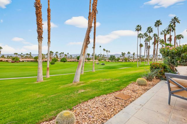 76532 Hollyhock Drive, Palm Desert, CA 92211