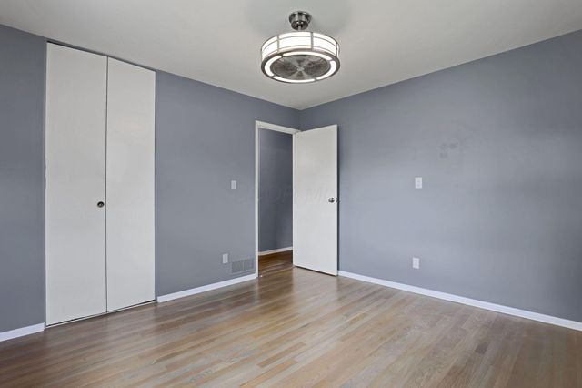 297 Electric Avenue, Westerville, OH 43081