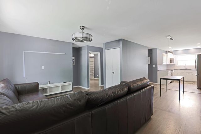 297 Electric Avenue, Westerville, OH 43081