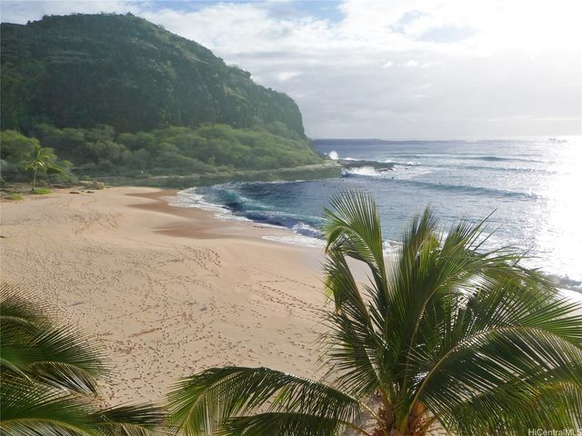 84-965 Farrington Highway B911, Waianae, HI 96792