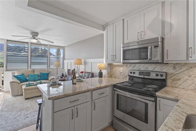 84-965 Farrington Highway B911, Waianae, HI 96792