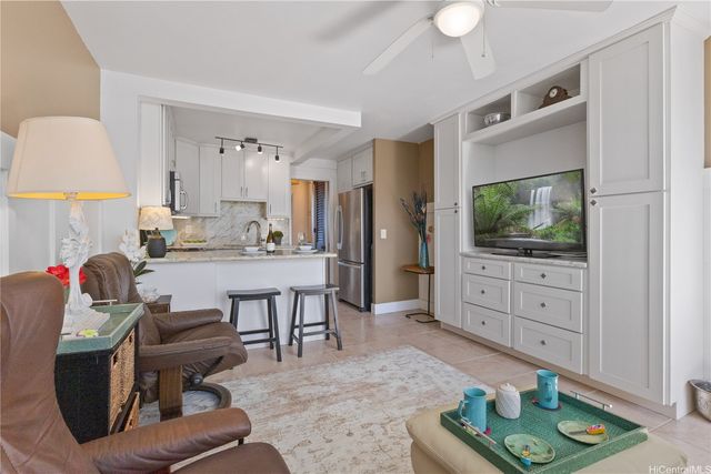 84-965 Farrington Highway B911, Waianae, HI 96792