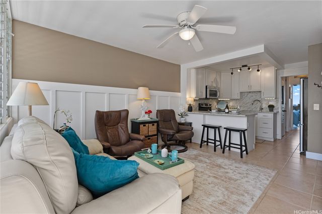 84-965 Farrington Highway B911, Waianae, HI 96792