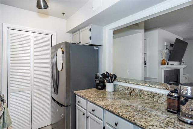 4552 Vinings Central Trace SE 63, Atlanta, GA 30339