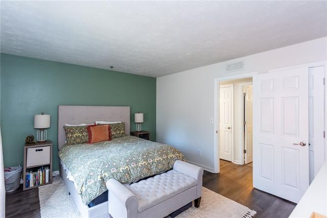 4552 Vinings Central Trace SE 63, Atlanta, GA 30339