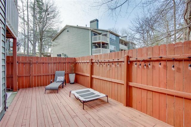 4552 Vinings Central Trace SE 63, Atlanta, GA 30339