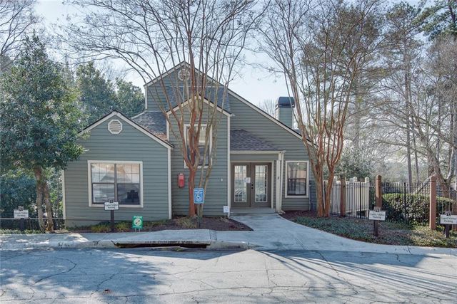 4552 Vinings Central Trace SE 63, Atlanta, GA 30339