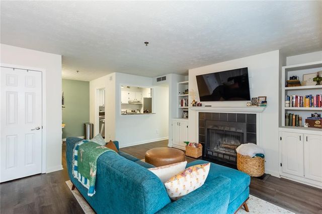 4552 Vinings Central Trace SE 63, Atlanta, GA 30339