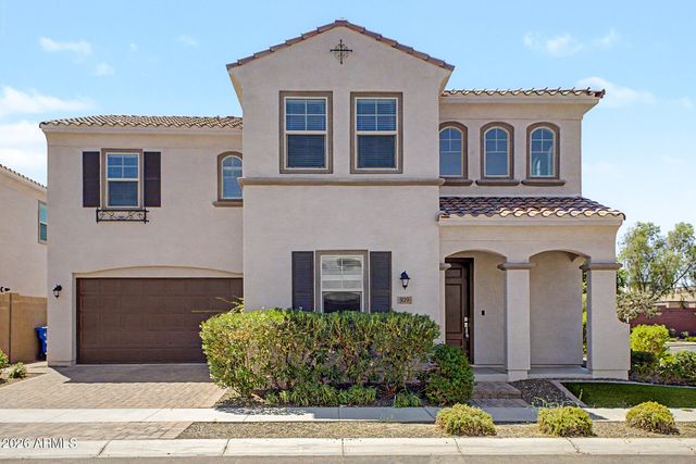 939 E DANBURY Drive, Phoenix, AZ 85022