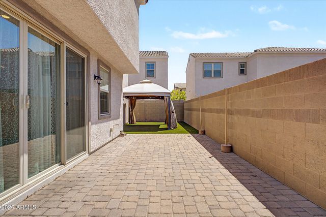 939 E DANBURY Drive, Phoenix, AZ 85022