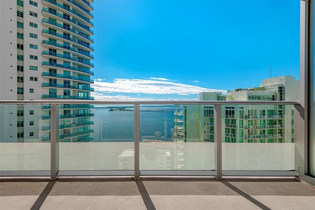1300 Brickell Bay Dr 2808, Miami, FL 33131