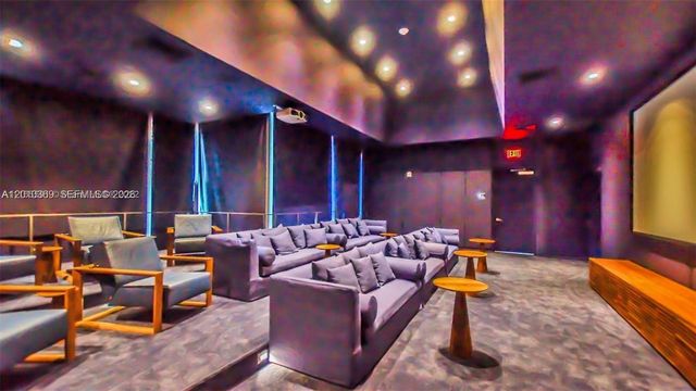 1300 Brickell Bay Dr 2808, Miami, FL 33131