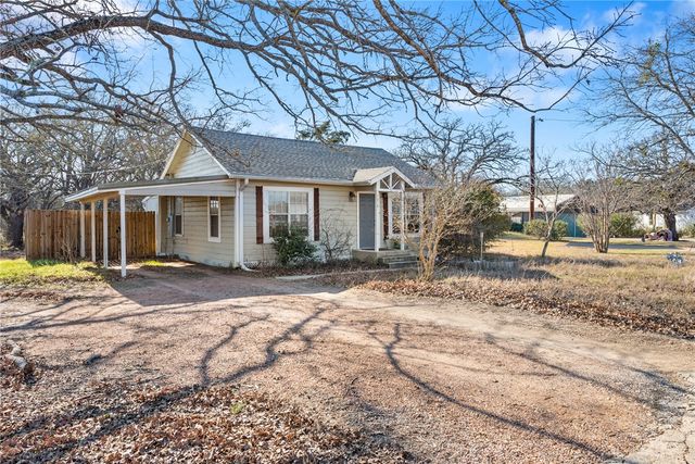 1014 Suncrest Street, Bryan, TX 77803