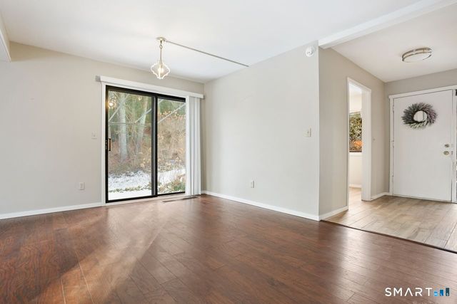 331 Heritage Village E, Southbury, CT 06488