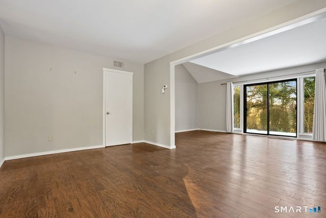 331 Heritage Village E, Southbury, CT 06488