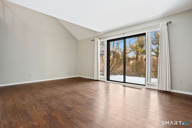 331 Heritage Village E, Southbury, CT 06488