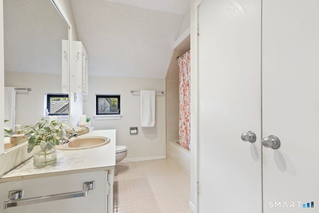 331 Heritage Village E, Southbury, CT 06488