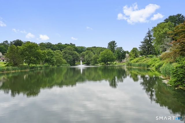 331 Heritage Village E, Southbury, CT 06488