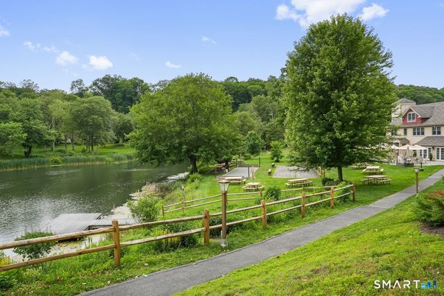 331 Heritage Village E, Southbury, CT 06488