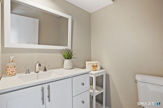 331 Heritage Village E, Southbury, CT 06488