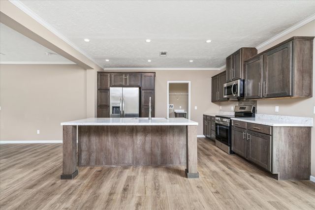 1720 Anna Maria Ln, Cookeville, TN 38501