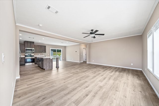 1720 Anna Maria Ln, Cookeville, TN 38501