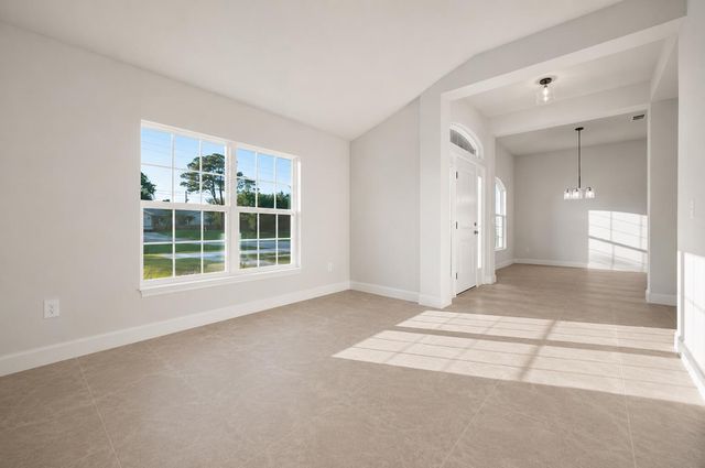 373 NW Broadview Street, Port St. Lucie, Port St Lucie, FL 34983