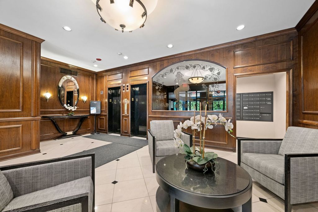 2100 N Lincoln Park West 3ES, Chicago, IL 60614 — photo 3