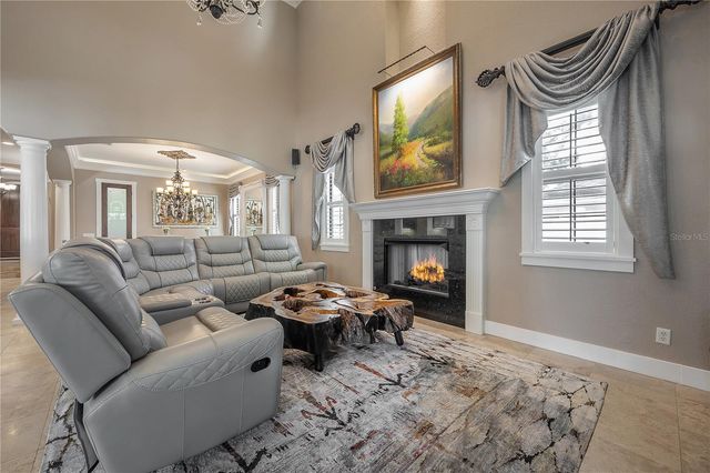 4311 W BARCELONA STREET, Tampa, FL 33629