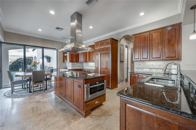 4311 W BARCELONA STREET, Tampa, FL 33629