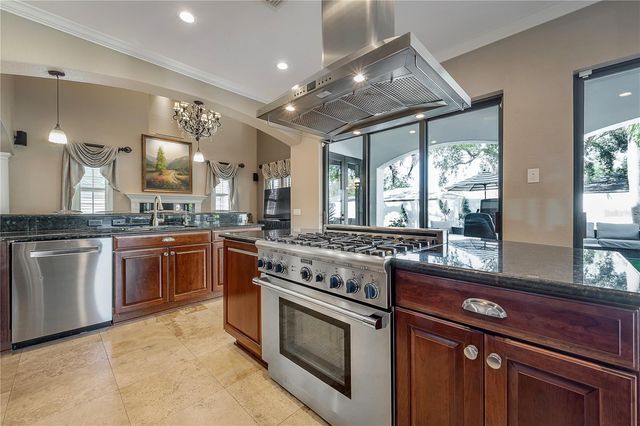 4311 W BARCELONA STREET, Tampa, FL 33629