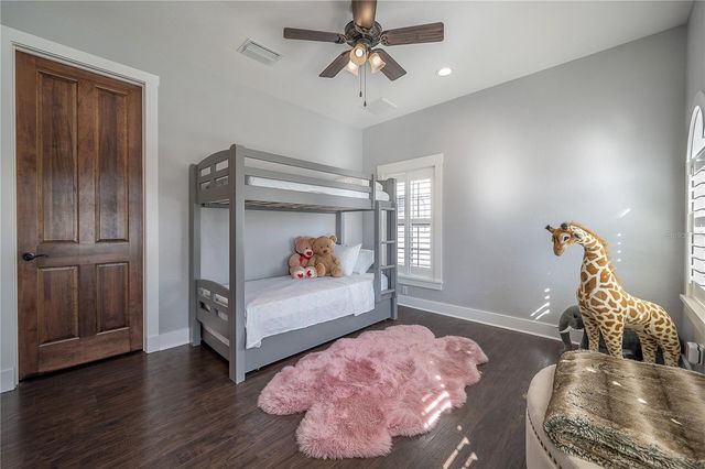 4311 W BARCELONA STREET, Tampa, FL 33629