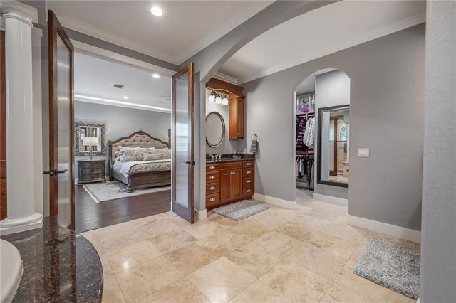 4311 W BARCELONA STREET, Tampa, FL 33629