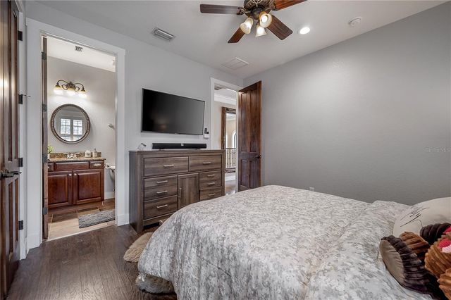 4311 W BARCELONA STREET, Tampa, FL 33629