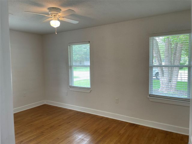 244 Caladium Street, Lake Jackson, TX 77566