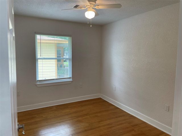 244 Caladium Street, Lake Jackson, TX 77566