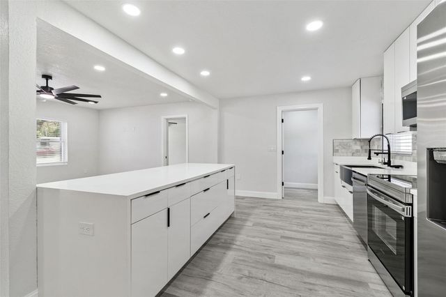 2286 TERRACE DRIVE N, Clearwater, FL 33765