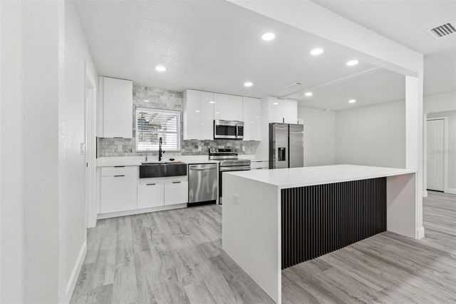 2286 TERRACE DRIVE N, Clearwater, FL 33765