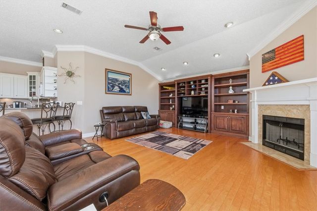 716 Stonewall Jackson Place, Waycross, GA 31503