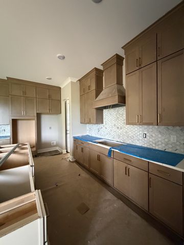 7316 Dutch River Circle, Fairview, TN 37062