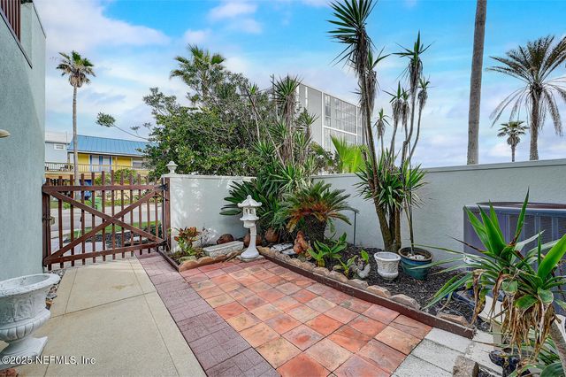 1510 1ST Street S, Jacksonville Beach, FL 32250