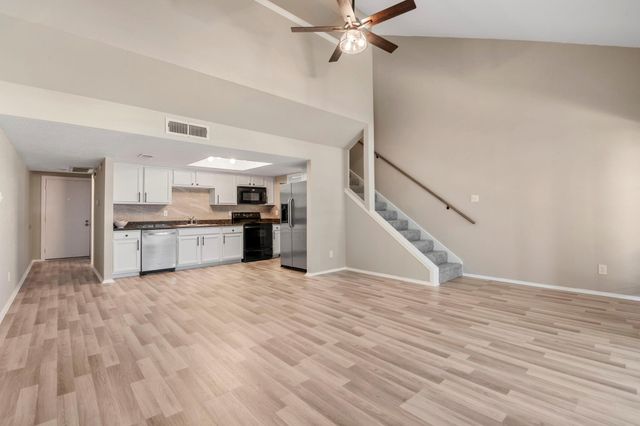 14777 Wunderlich Drive 2302, Houston, TX 77069