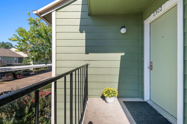 14777 Wunderlich Drive 2302, Houston, TX 77069