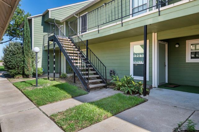 14777 Wunderlich Drive 2302, Houston, TX 77069