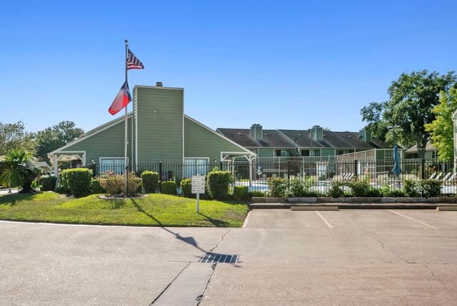 14777 Wunderlich Drive 2302, Houston, TX 77069