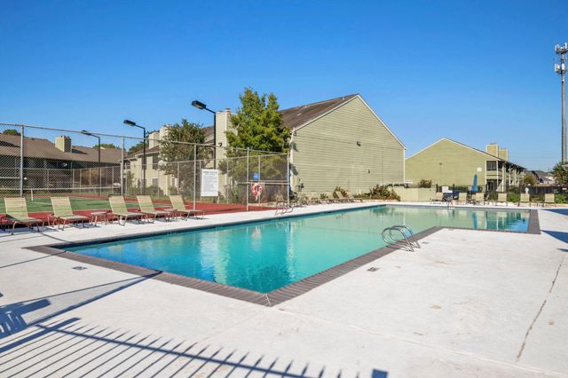 14777 Wunderlich Drive 2302, Houston, TX 77069